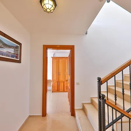 Sari Cicek Kalkan Villa - Lovely Villa With Panoramic Bay View Having Private Pool *