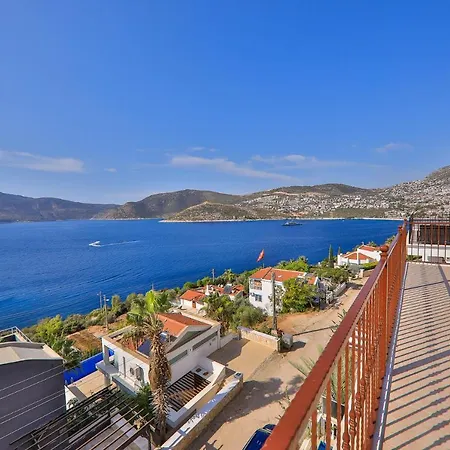 Sari Cicek Kalkan Villa - Lovely Villa With Panoramic Bay View Having Private Pool Villa Kalkan