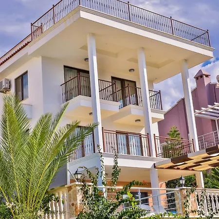 Sari Cicek Kalkan Villa - Lovely Villa With Panoramic Bay View Having Private Pool Villa *